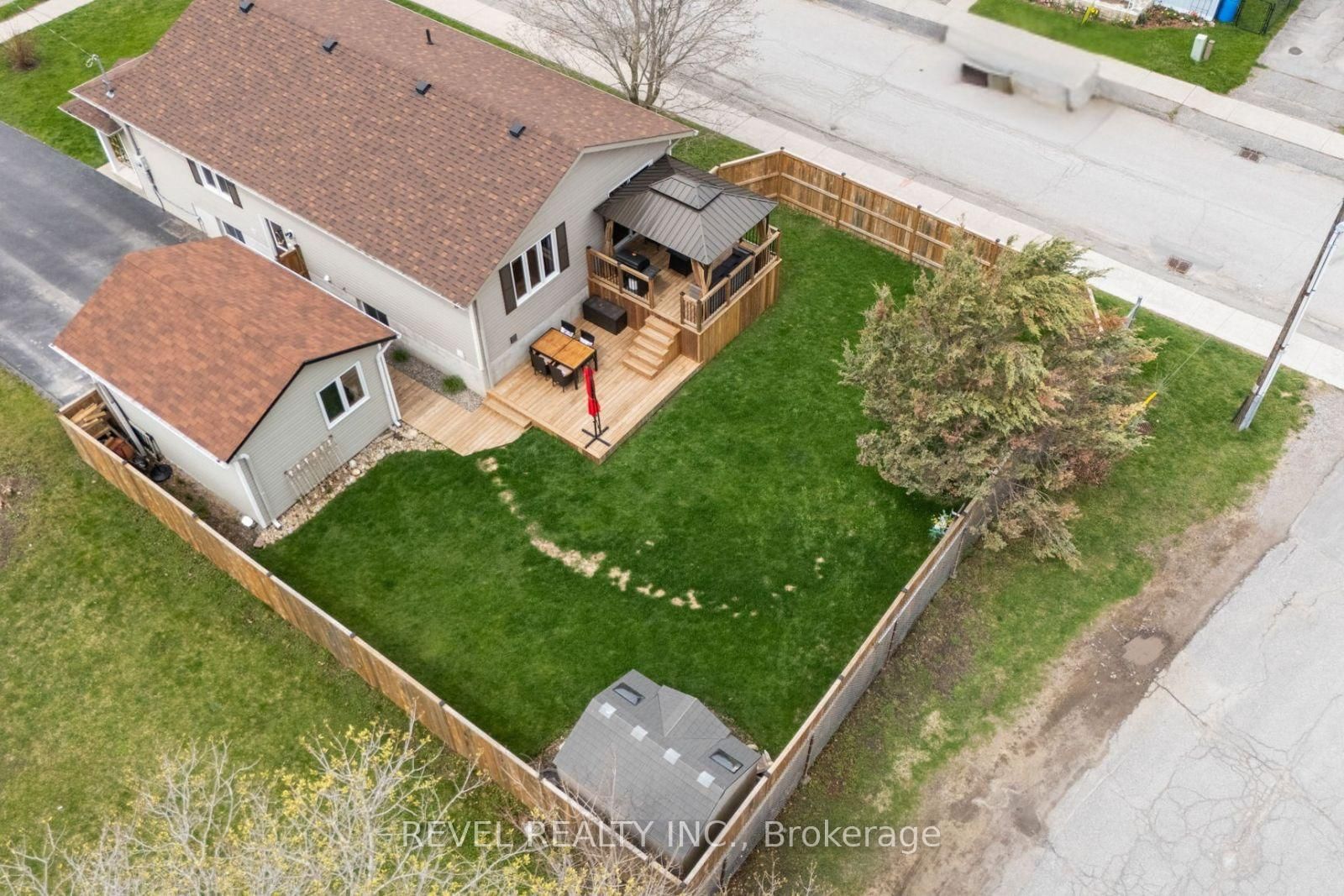 Listing Image 43