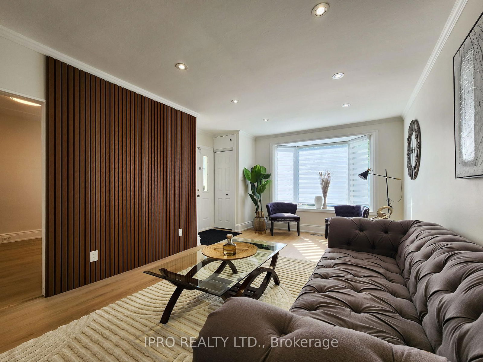 Detached House for sale at 294 Fairfield Avenue, Hamilton, Homeside, L8H 5H6 - MLS: X12145442
