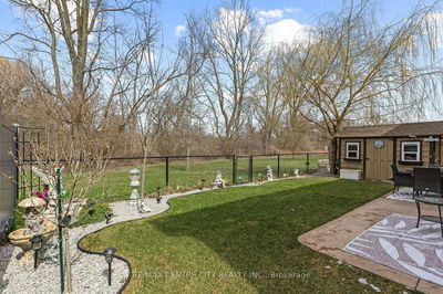 219 Union Ave, Middlesex Centre - Komoka image-0-3