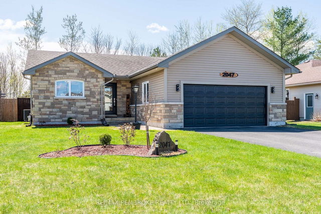 2047 Sandstone Crescent