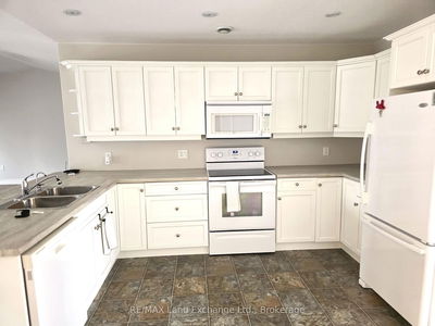 Unit 1 — 264 Saratoga Rd, Kincardine - Kincardine image-0-3