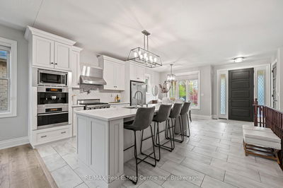 45 Aberfoyle Mill Cres, Puslinch - Aberfoyle image-0-3