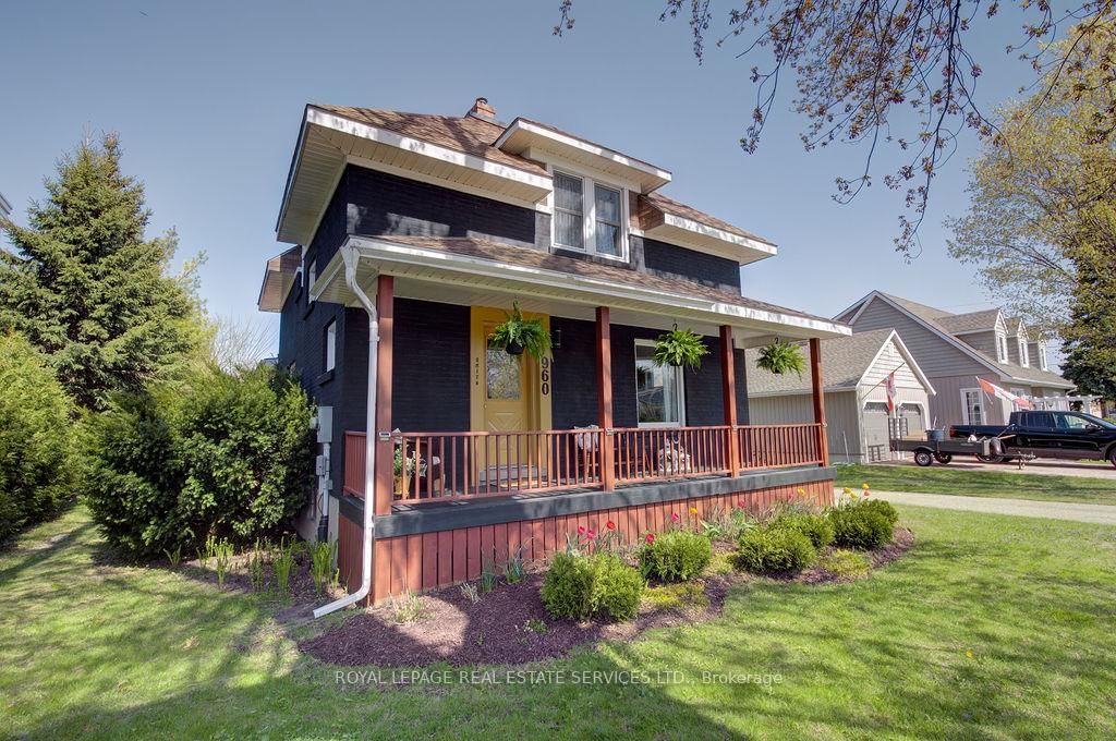 Detached House for sale at 960 Huron Terrace, Kincardine, Kincardine, N2Z 2Y1 - MLS: X12145903