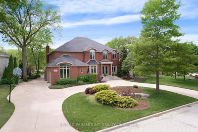 141 Clubview Dr, Amherstburg -  image-0-2