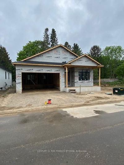 Unit 8 — 430 Head St, Strathroy-Caradoc - NE