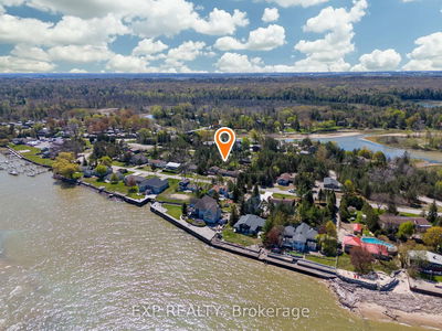 7495 Dune Dr, Lambton Shores - Port Franks image-0-3