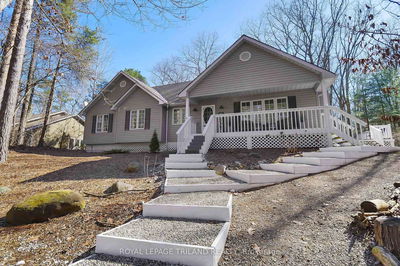 9945 Riverview Rd, Lambton Shores - Grand Bend