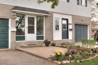 Unit A — 589 Pinerow Crt, Waterloo -  image-0-2