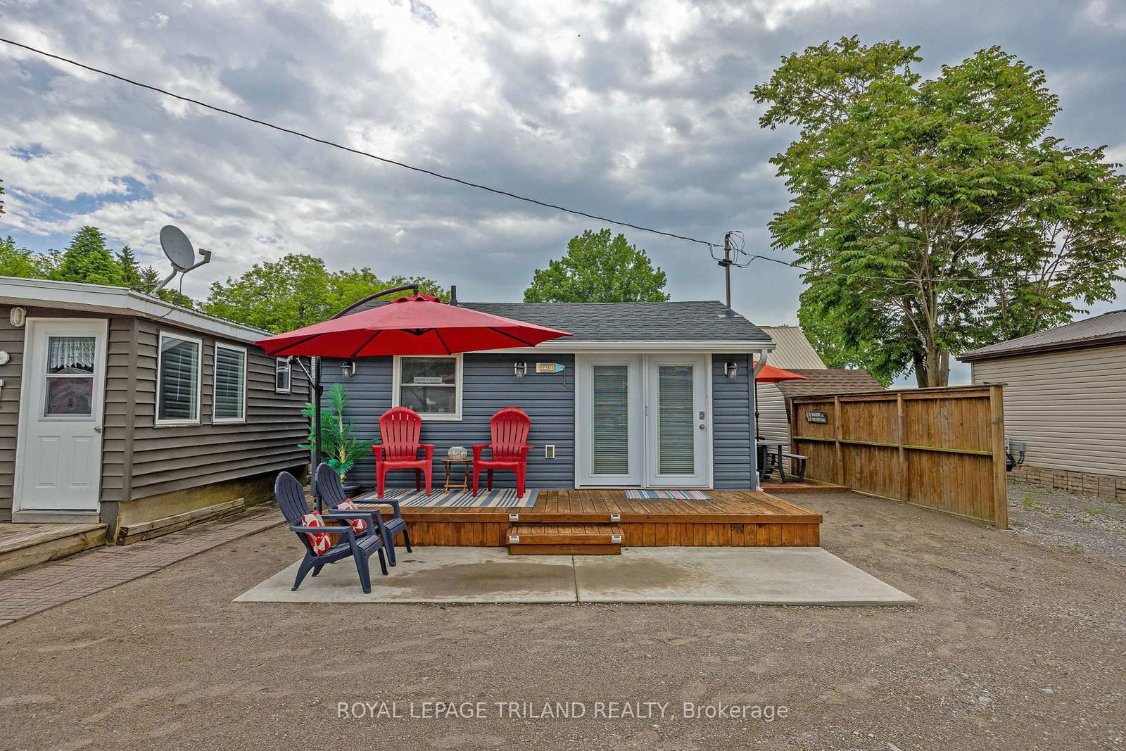Detached House for sale at D-440 West Edith Cavell Boulevard, Central Elgin, Port Stanley, N5L 1G8 - MLS: X12146650