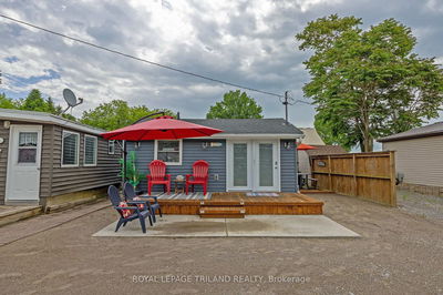 Unit D — 440 West Edith Cavell Blvd, Central Elgin - Port Stanley