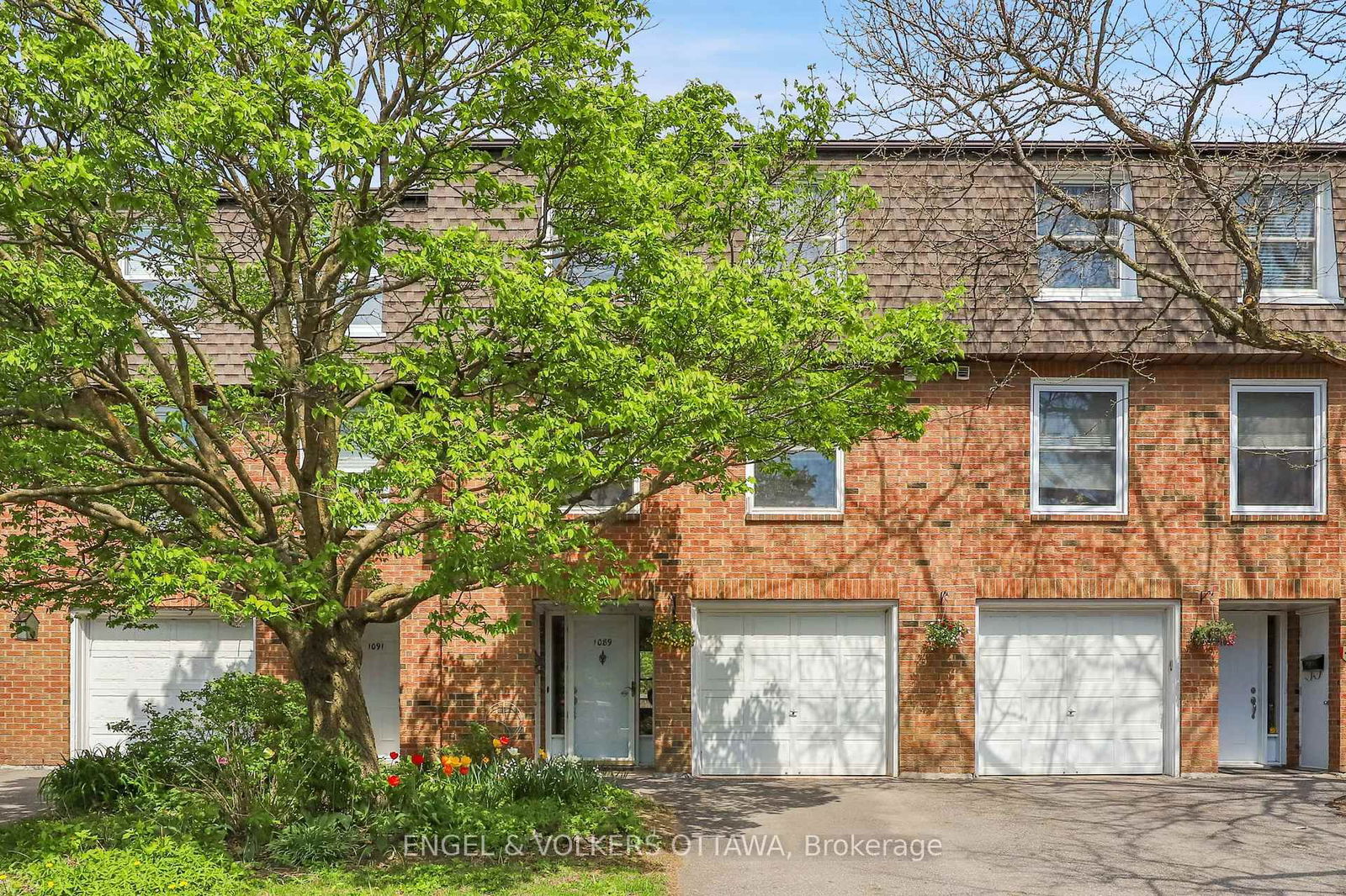 Townhouse for sale at 1089 Borden Side Road, Ottawa, Carleton Heights, K2C 3P3 - MLS: X12146785