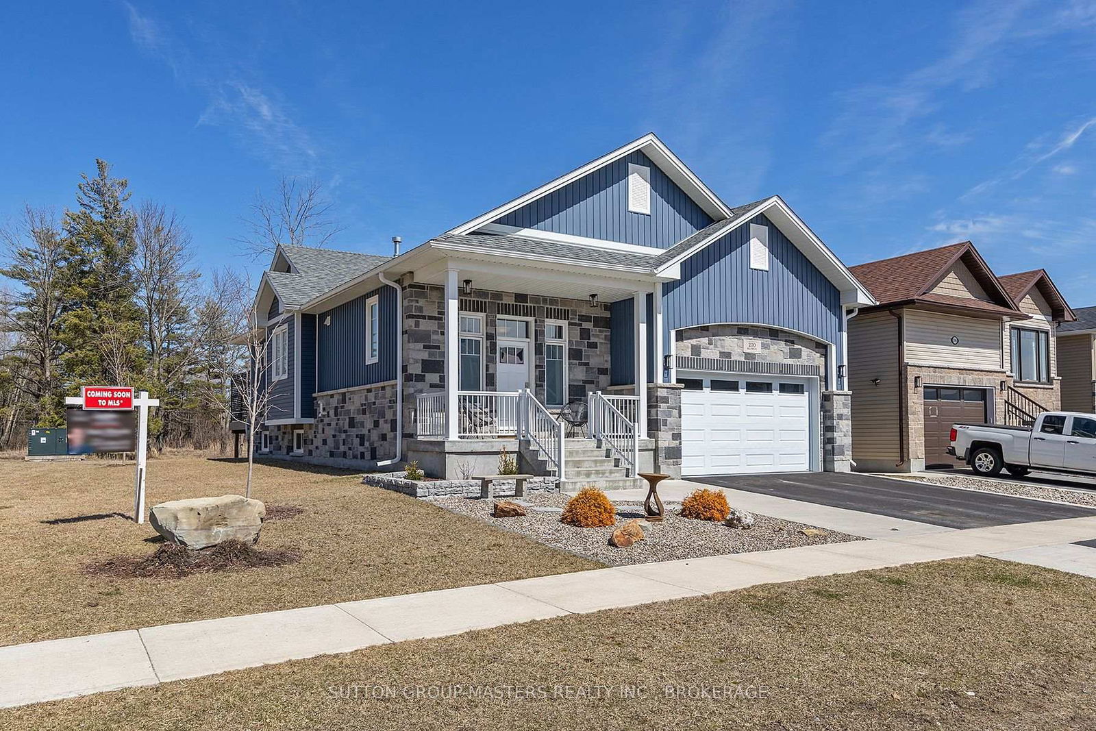 Detached House for sale at 200 Mill Pond Place, Kingston, K7M 0C9 - MLS: X12146808