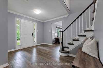 46 Royal Estate Dr, Kawartha Lakes - Pontypool image-0-4