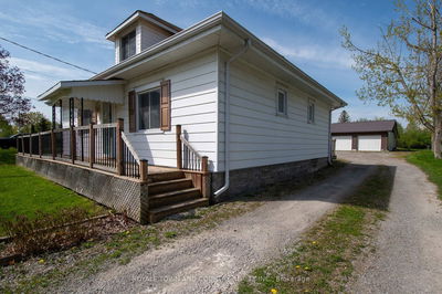 31 King St, Kawartha Lakes - Fenelon Falls image-0-2