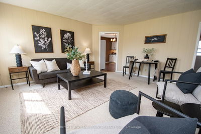 31 King St, Kawartha Lakes - Fenelon Falls image-0-3