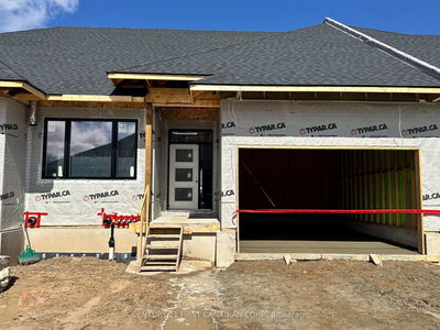 Unit 6 — 32 Postma Cres, North Middlesex - Alisa Craig image-0-1