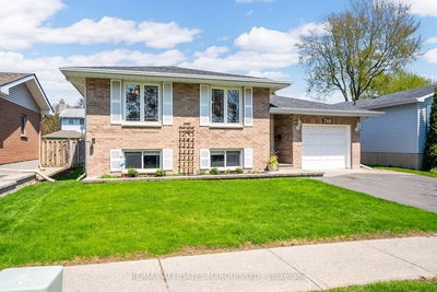 740 Champlain Dr, Cornwall - Cornwall image-0-1