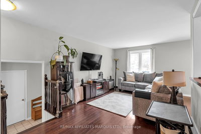 740 Champlain Dr, Cornwall - Cornwall image-0-3