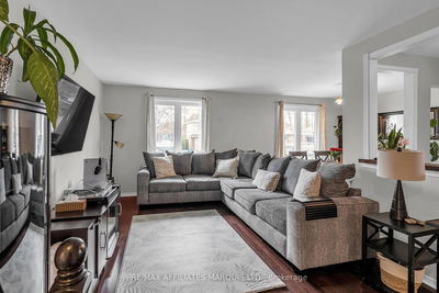 740 Champlain Dr, Cornwall - Cornwall image-0-4