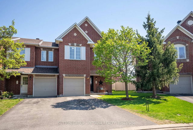 75 SCAMPTON Drive