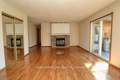 586 Rohallion Rd, Kawartha Lakes - Carden image-0-4