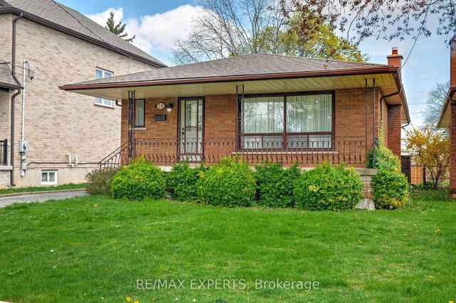 78 Atwater Crescent