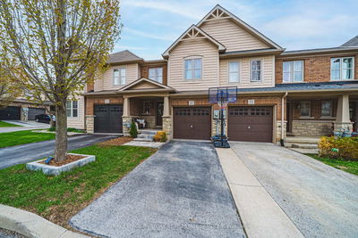 Unit 32 — 10 Pumpkin Pass, Hamilton - Binbrook