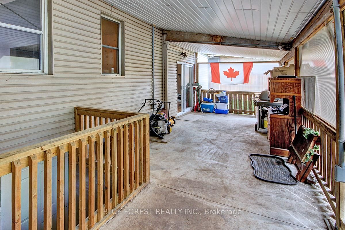 Listing Image 15