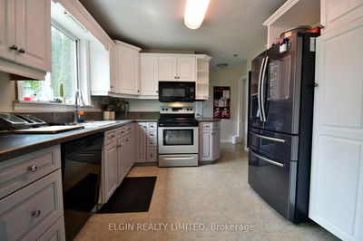 2 Massey Dr, St. Thomas - St. Thomas image-0-2