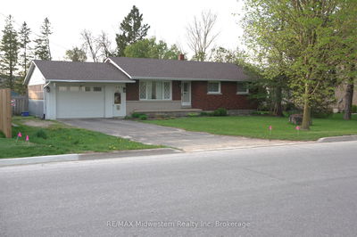 425 Wellington St, Wellington North - Mount Forest image-0-1