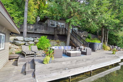 1030 Murphy Rd, Muskoka Lakes - Medora image-0-2