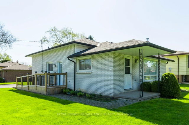 41 Parkdale Drive