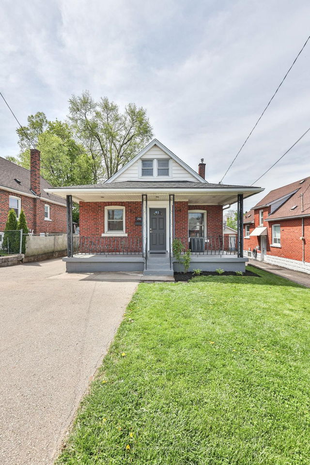 256 Walter Avenue