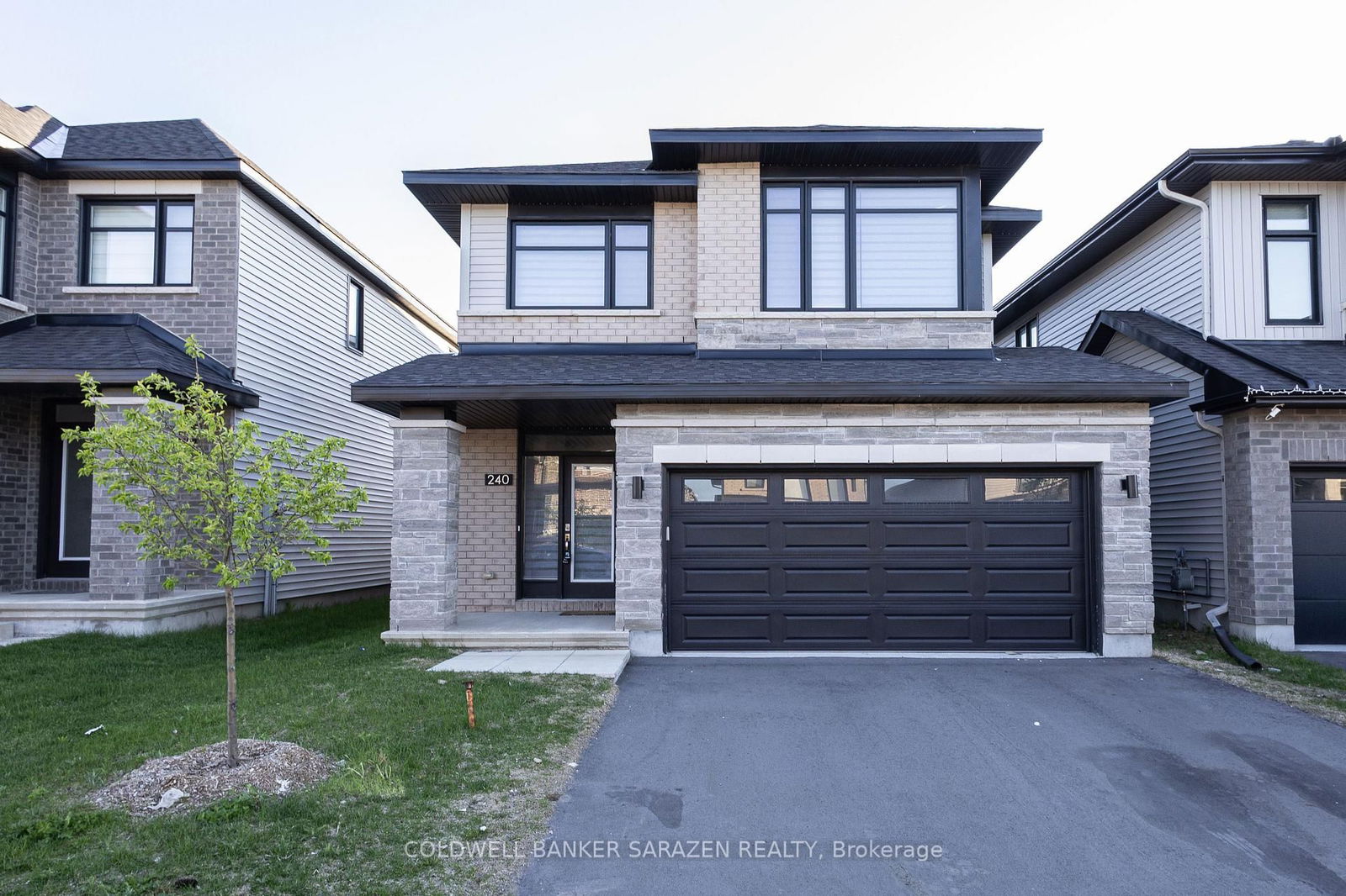 Detached House for sale at 240 Dagenham Street, Ottawa, Stittsville (South), K2S 2X8 - MLS: X12147785
