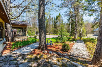 1092 Briscoe Dr, Algonquin Highlands - Stanhope image-0-4