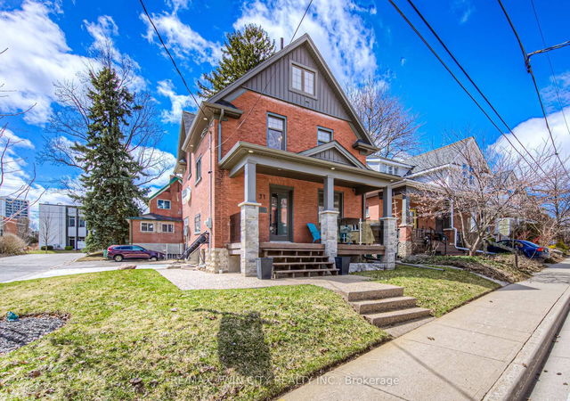 31 Dekay Street
