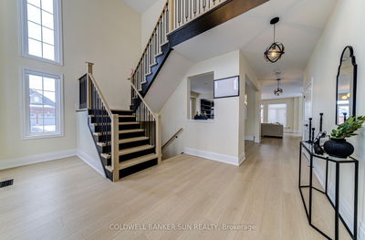 33 Ellis Cres, Kawartha Lakes - Lindsay image-0-3