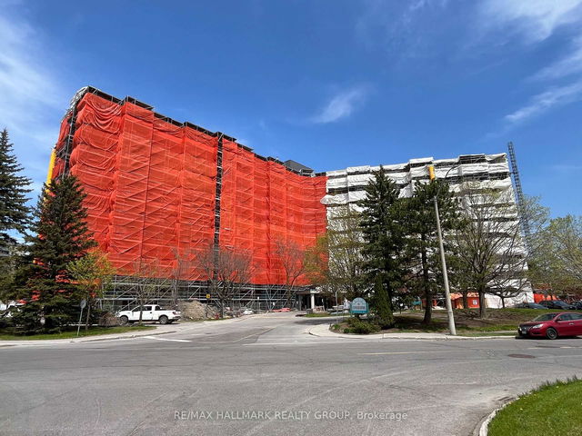 221 - 1025 Grenon Avenue