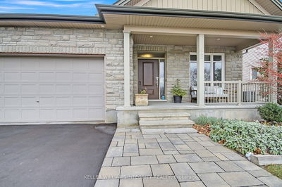 15 York Crossing, Russell - Village of Russell image-0-2