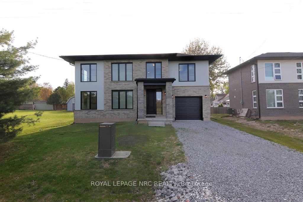 Detached House for sale at 203 Park Street, Fort Erie, Ridgeway, L0S 1N0 - MLS: X12147886