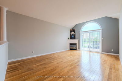 9 Eglington St, Kawartha Lakes - Lindsay image-0-2