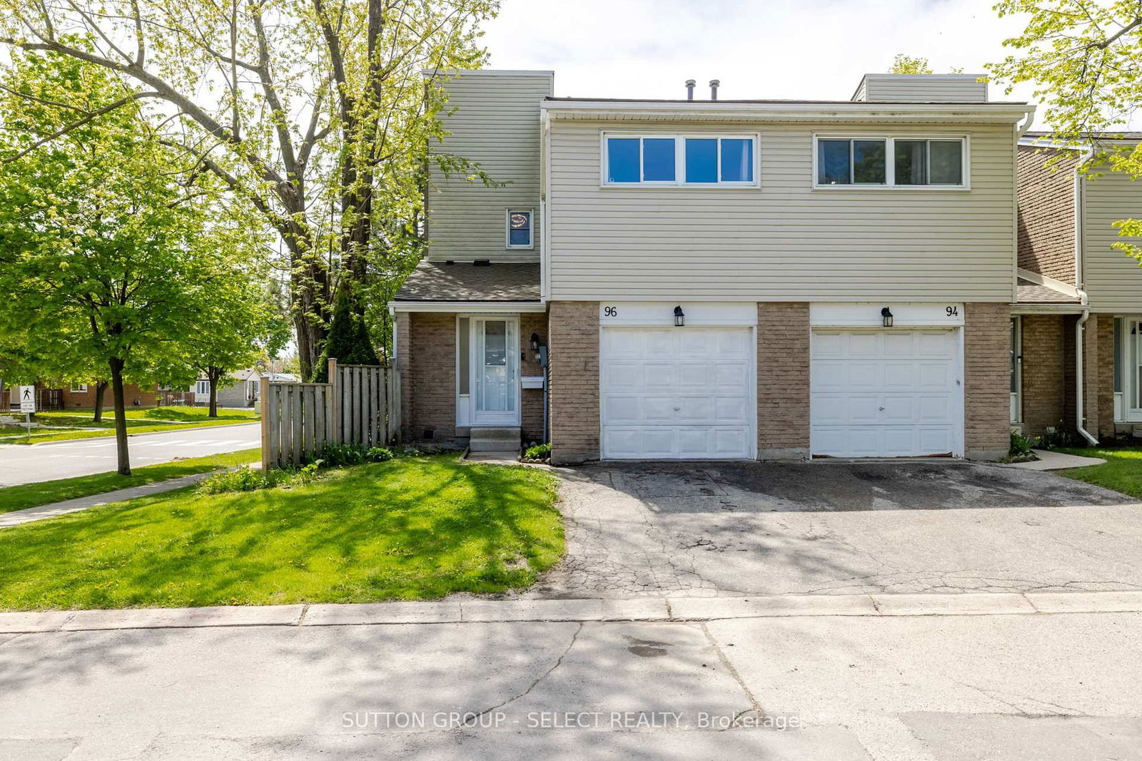 Townhouse for sale at 96-590 Millbank Drive, London South, South Y, N6E 2H2 - MLS: X12147961