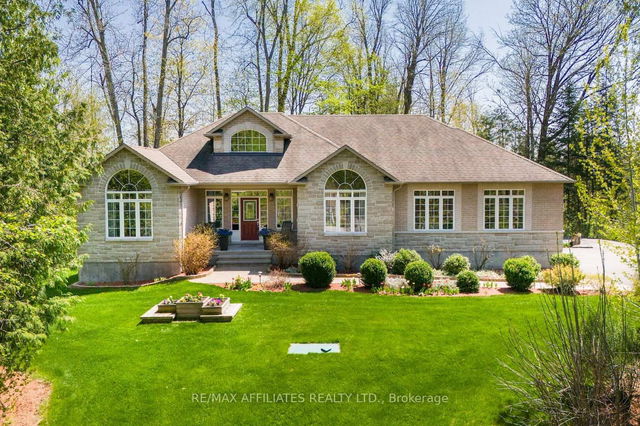 382 Ashton Creek Crescent