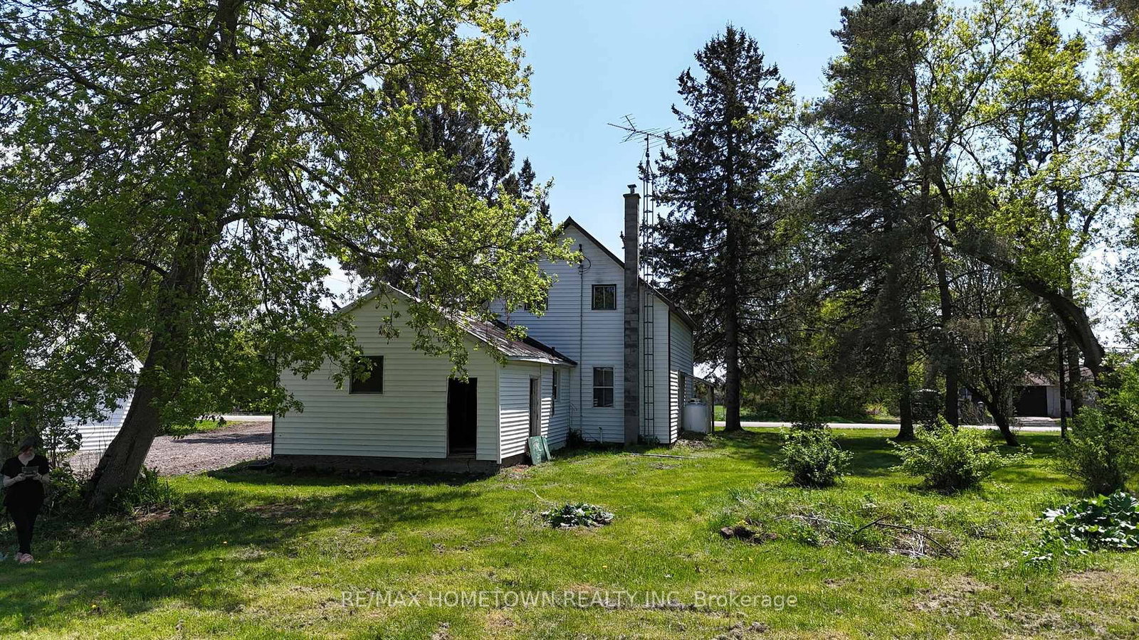 Listing Image 7