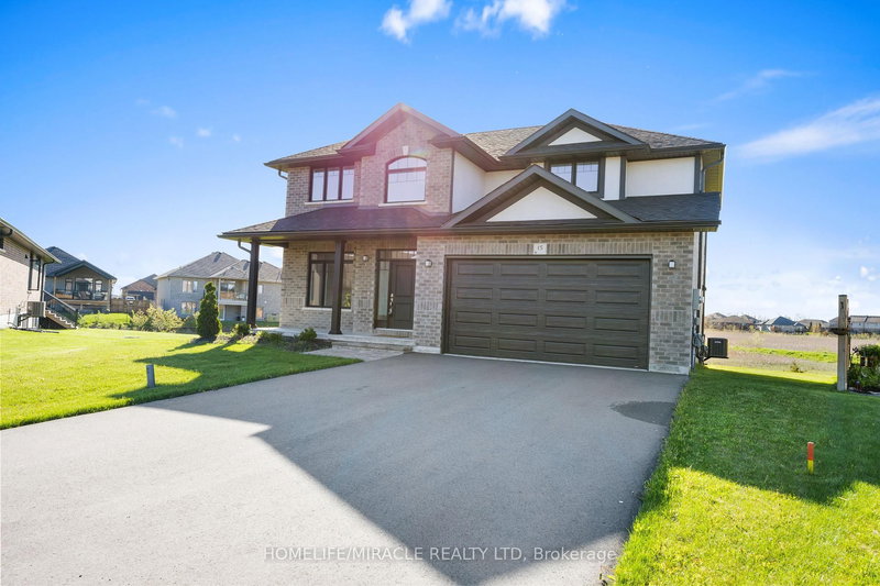 15 Mavety Crt, Belleville, K8N 0R6 | Image 2