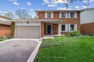 32 Highland Park Dr, Hamilton - Dundas