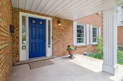 32 Highland Park Dr, Hamilton - Dundas image-0-4