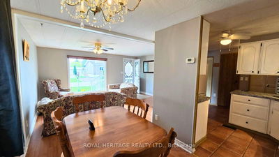 19 Park St, Kawartha Lakes - Fenelon image-0-4