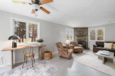 322 Londesboro Main St, Central Huron - Londesborough image-0-4