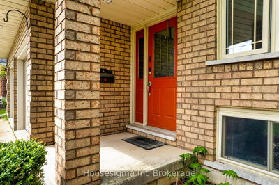 55 Ortona St, Woodstock - North image-0-1